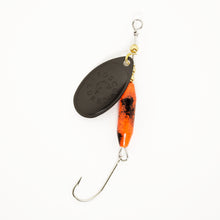 Load image into Gallery viewer, Spinner • Tiger Tooth • #3