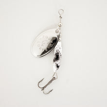 Load image into Gallery viewer, Spinner • Black Molly • #3
